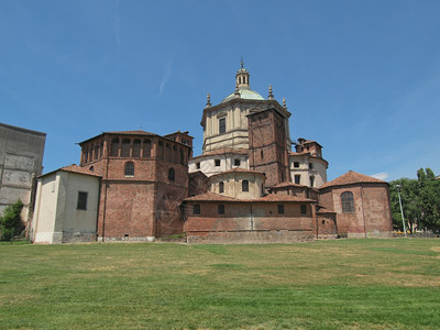 意大利米兰圣EutEustorgio教堂米兰图片