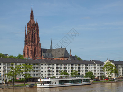 德国美因河畔法兰克福的StaltholomaeusDom大教堂图片