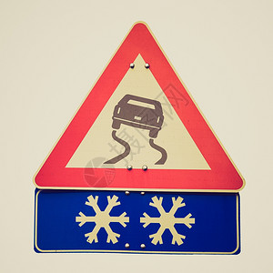 古老的反向回顾警告雪导致路面滑的征兆图片
