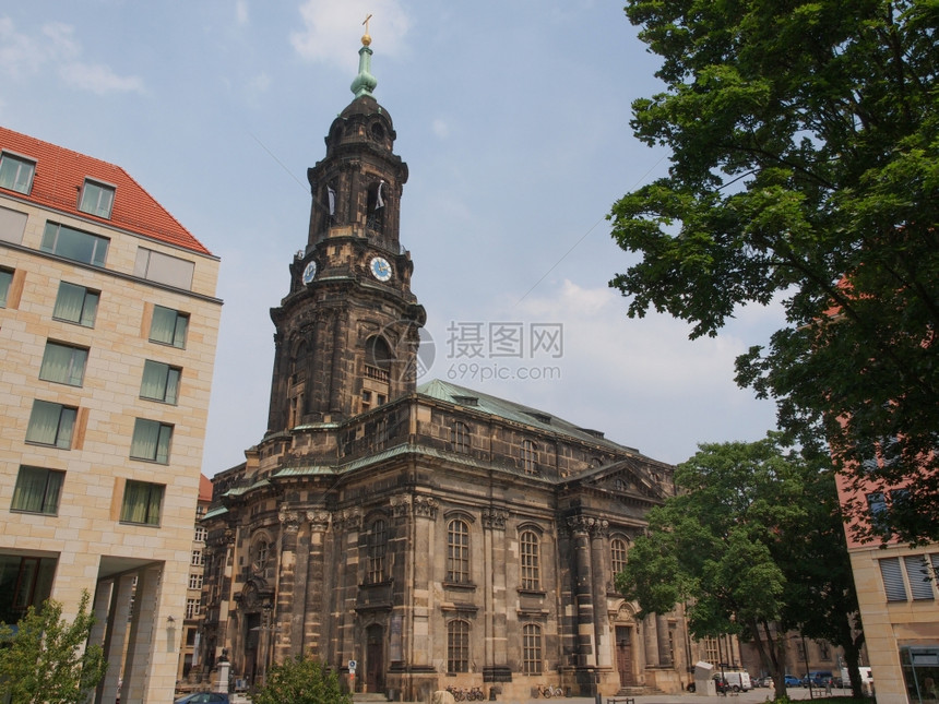 KreuzkircheDresdenKreuzkirche的意思是德累斯顿国的圣十字教堂是萨克森最大的教堂图片