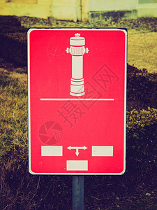 防火水合剂标志旧的反光镜红色消防水合剂插管标志图片