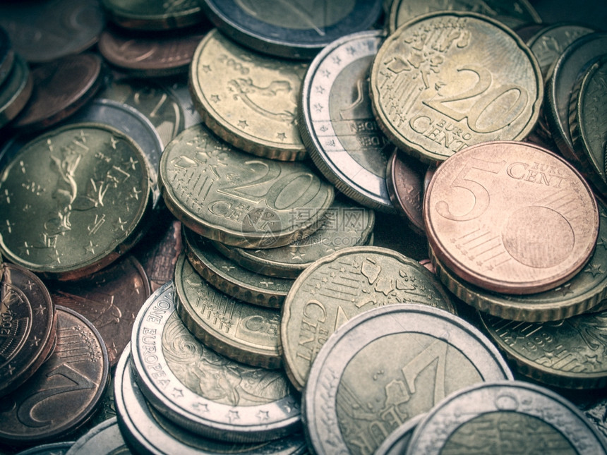 欧元硬币的回顾欧洲货币的元硬背景图片