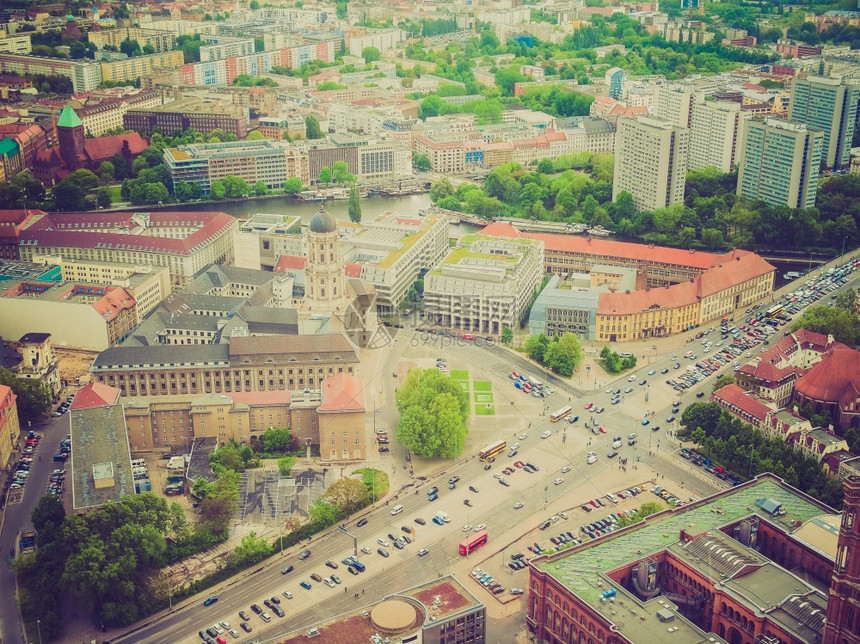 德国柏林市的空中观鸟视景图片