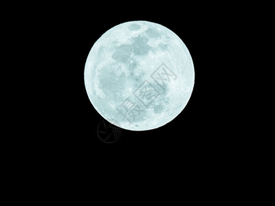 满月从北半球发射的望远镜看到的满月冷色调图片