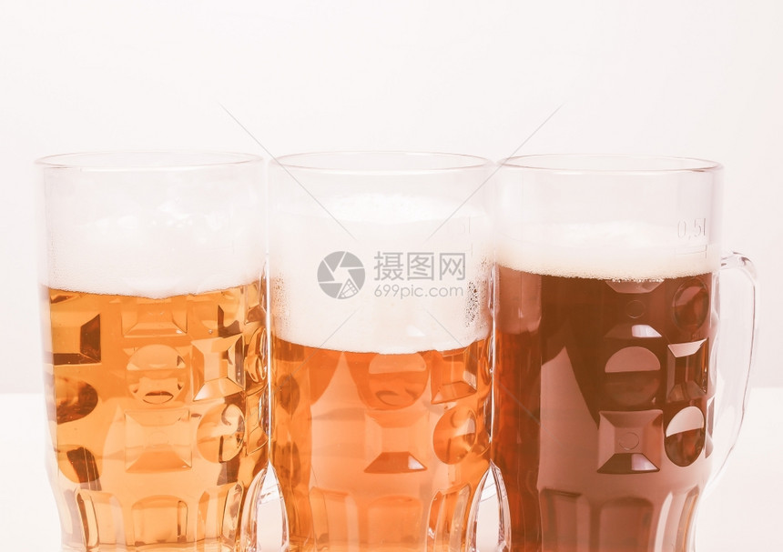 德国啤酒古老的德国啤酒有很多德国啤酒的杯子包括Weissdunkel和Laker图片