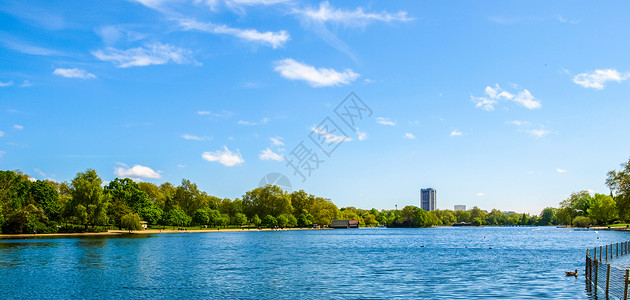 Hyde公园的Serpentine湖河联合王国伦敦高清图片