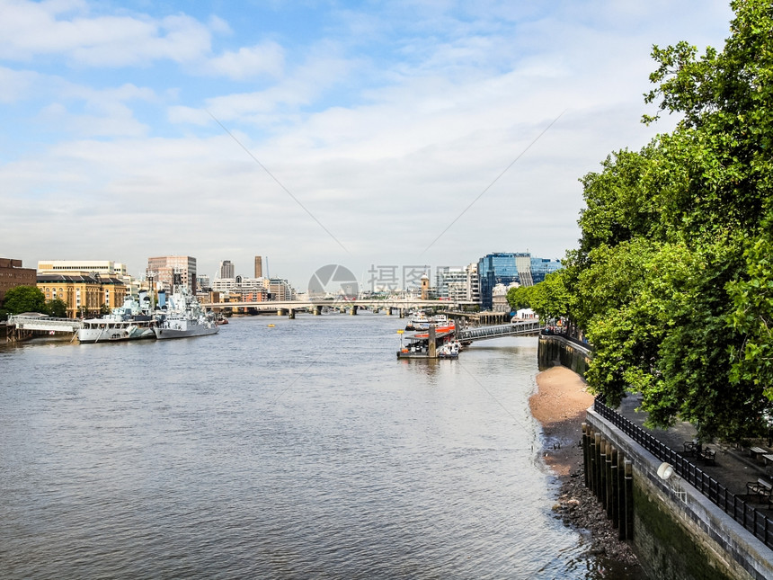 伦敦泰晤士河人类发展报告图片