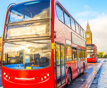 伦敦红色公交车背景图片