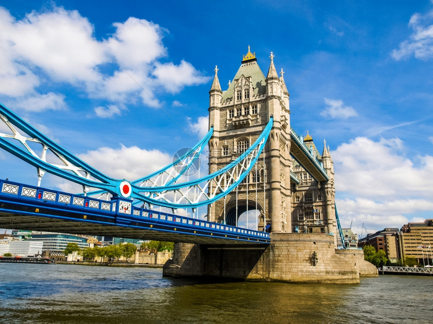 TowerBridge伦敦人类发展报告英国伦敦泰晤士河上的HDRBridge联合王国伦敦图片