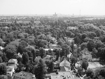 德国柏林市的空中观察黑色和白的德国柏林市空中观察图片