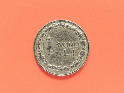 古代意大利硬币1923年红色背景图片