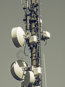 光视通信塔无线电杆有天图片