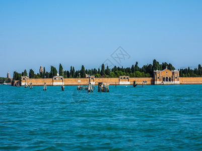 威尼斯圣米歇尔岛人类发展报告意大利威尼斯环礁的圣米歇尔岛图片