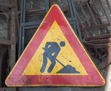 警告信号公路交通标志工作男子图片