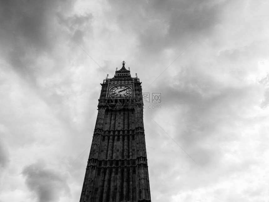 伦敦hdr议会大厦云层英国伦敦高动态范围议会大厦akaWestminsterPalace上笼罩着暗云层图片