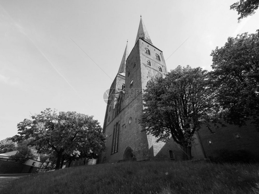 魁北克人Dom德国魁北克省Dom教堂黑白两色图片