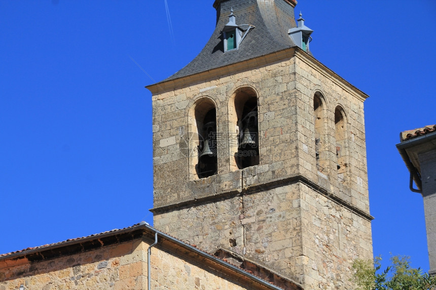 西班牙圣马丁塞戈维亚教堂图片