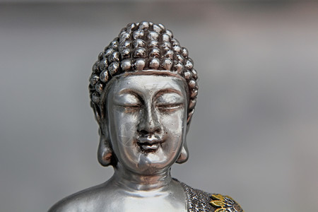宗教佛雕塑的头部图片