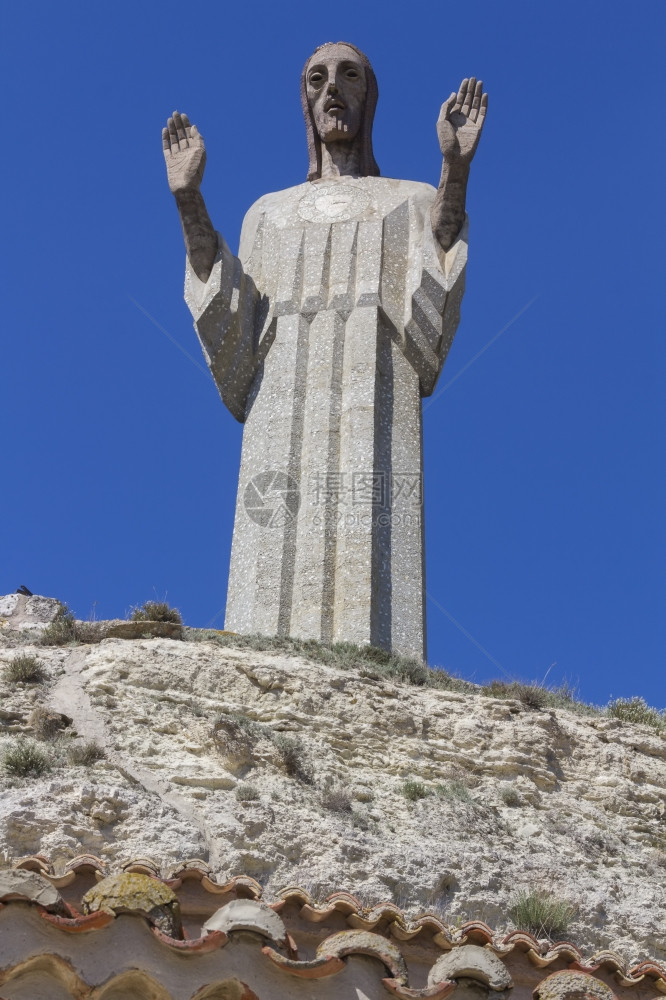 西班牙帕伦亚Otero基督的巨石雕塑图片