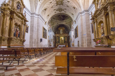 西班牙塞戈维亚圣母玛利亚圣殿图片