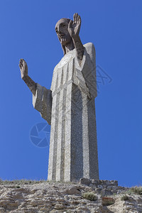 西班牙帕伦亚Otero基督的巨石雕塑图片