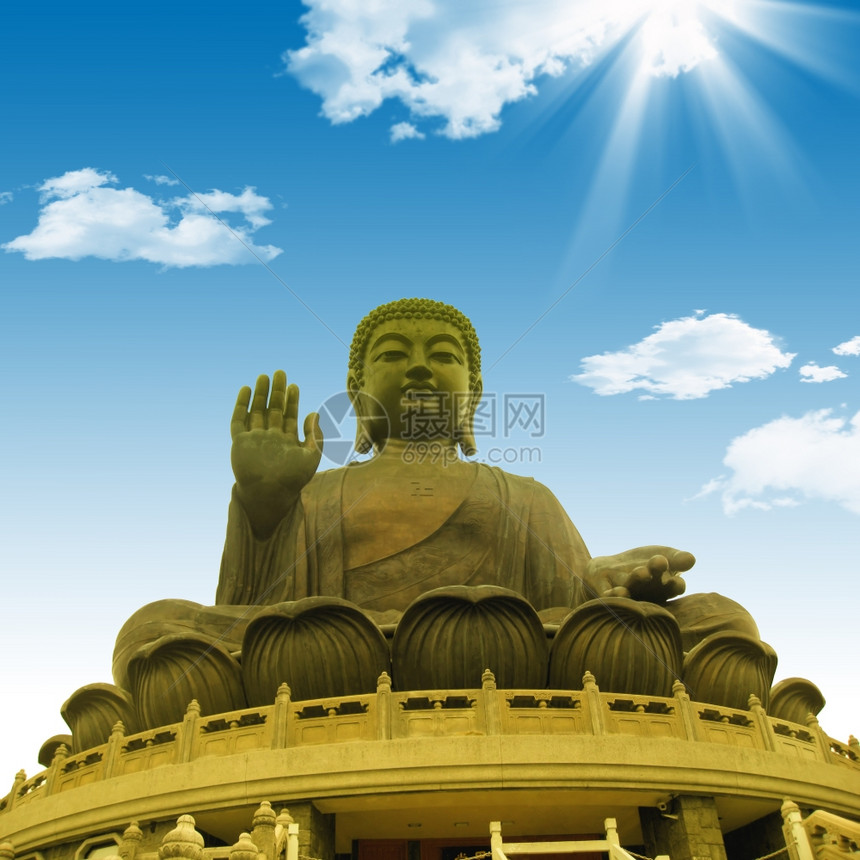 香港的金大珠以蓝天背景为主图片