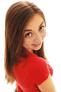 一个穿着红色毛衣的漂亮女孩特写肖像仰望着她的肩膀微笑着白色背景背景图片