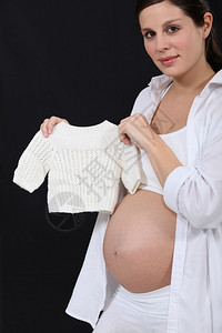 针织衣的孕妇图片