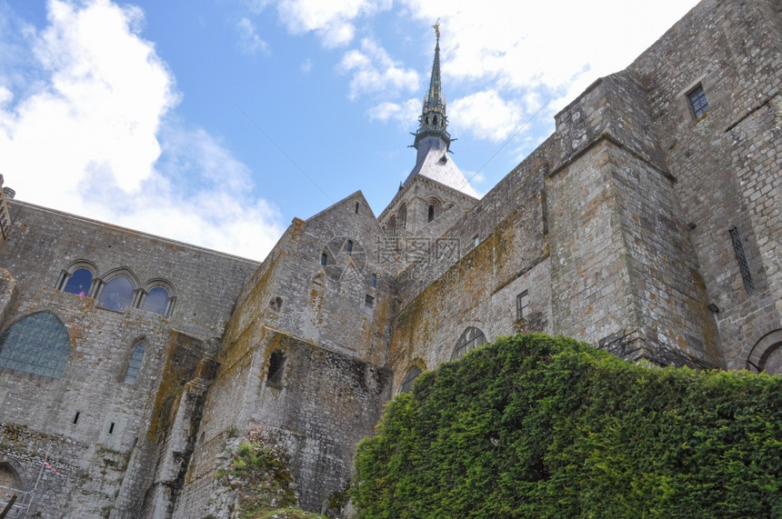 法国圣米歇尔修道院和诺曼底的加固工事图片
