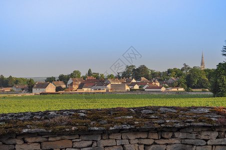 法国墨索尔东部伯根迪省科特默苏尔索市的景象高清图片