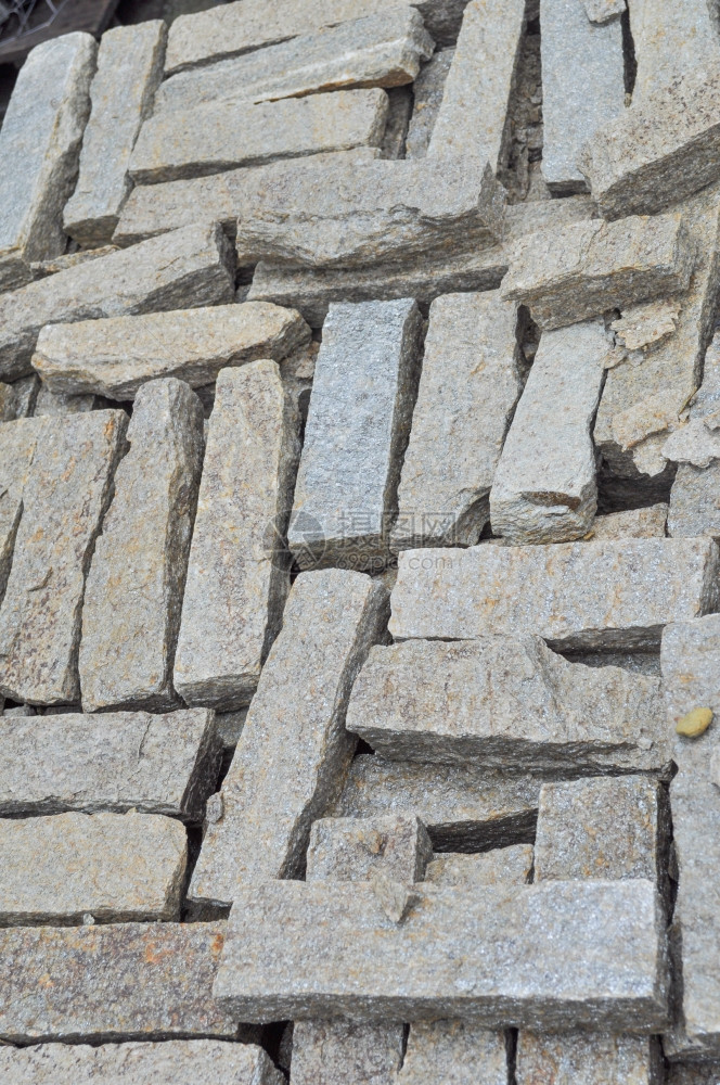 从皮埃蒙特采石场抽取并用于建筑的意大利Luserna石图片
