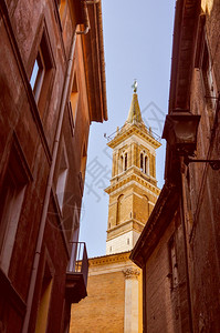 意大利罗马纳沃广场附近的圣玛利亚德拉佩斯教堂图片
