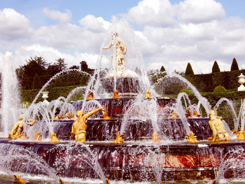 法国巴黎洛克喷泉图片