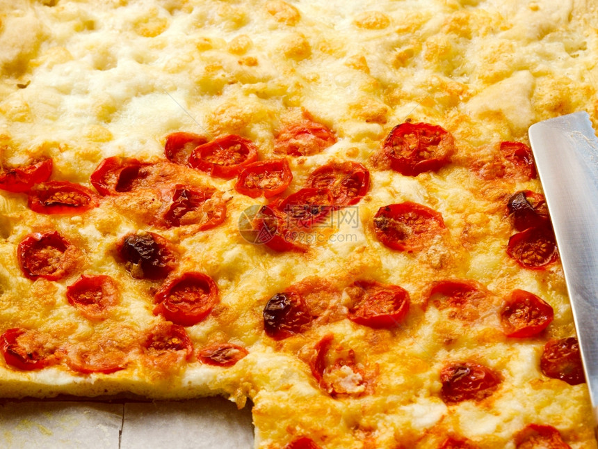 仿佛意大利披萨和番茄酱图片