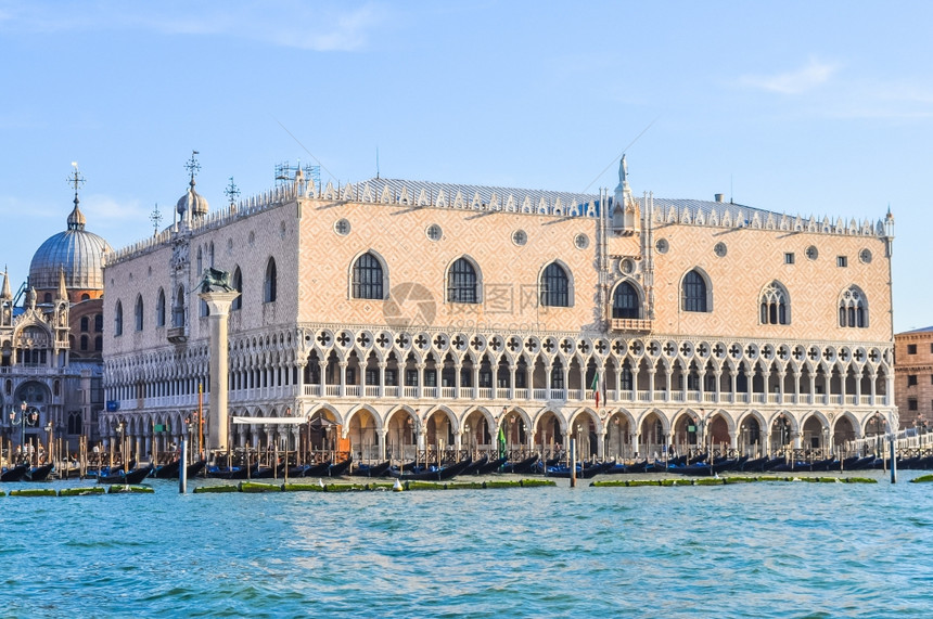 威尼斯圣马可人类发展报告高动态区意大利威尼斯圣马可教堂广场意大利威尼斯Venezia图片