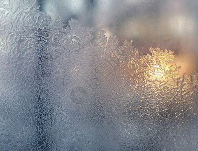 寒冷的自然形态和冬季窗外的阳光图片