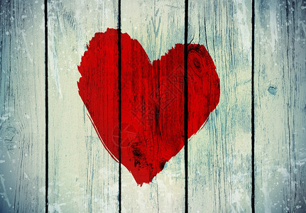 旧木墙上的爱情符号背景图片