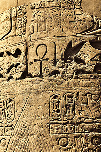 埃及卢克索Karnak庙古埃及象形文字图片