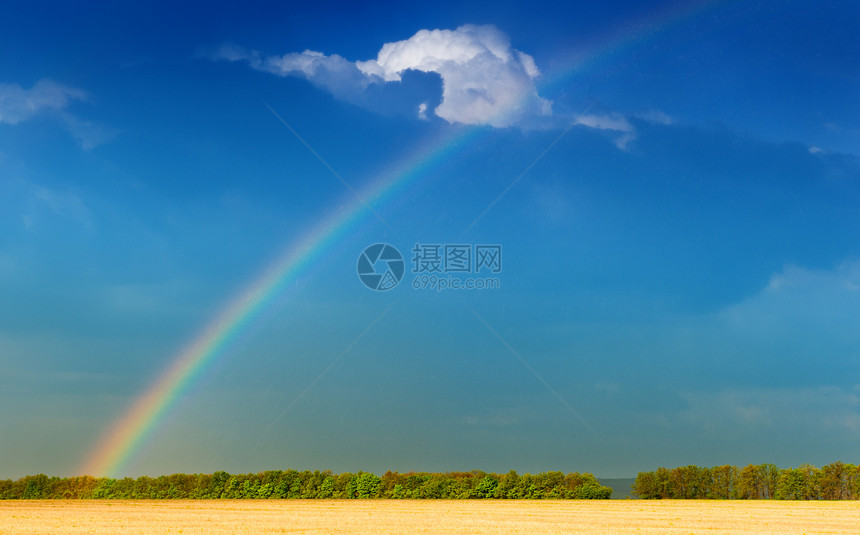 彩虹雨和的风景图片