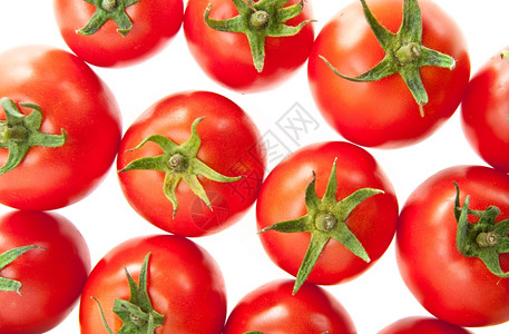 西红柿背景它被孤立在白色背景上图片