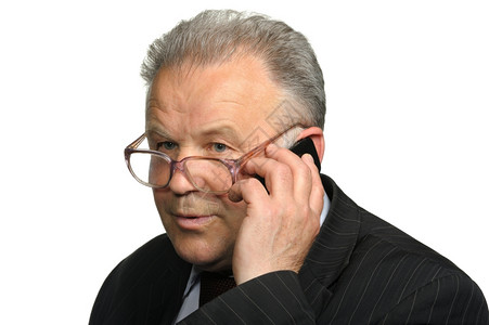 老年人用手机说话在白色背景上与世隔绝图片