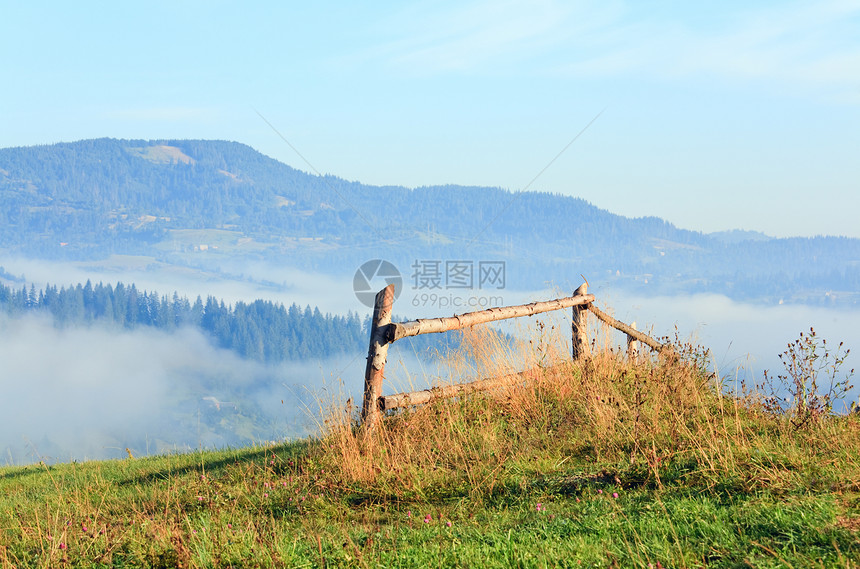 木篱山后田园风光图片