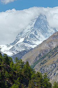 夏季马特峰山景阿尔卑斯山瑞士泽马特图片