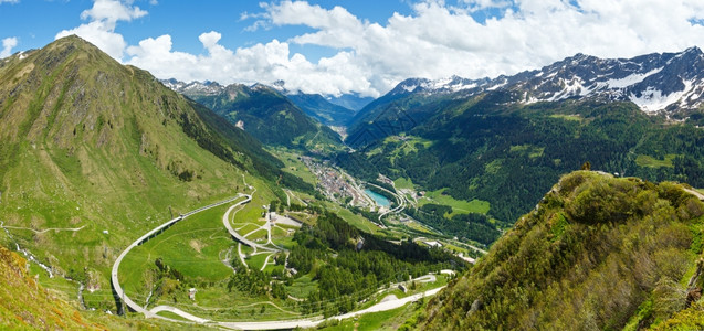 SanGottardo山口的夏季阿尔卑斯山风瑞士图片