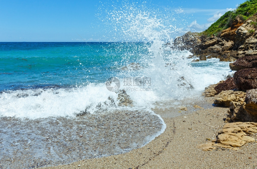 海滩希腊莱夫卡达爱奥尼亚海的夏季景图片