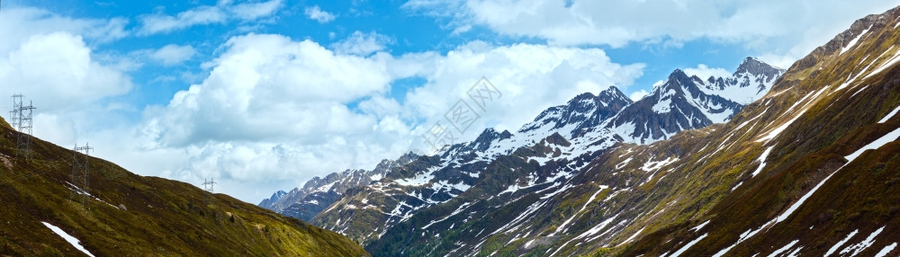 圣哥达多或特哈德山夏季风景瑞士全图片