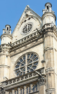 巴黎圣尤斯塔教堂目前的建筑于1532至6年之间建筑师不详图片