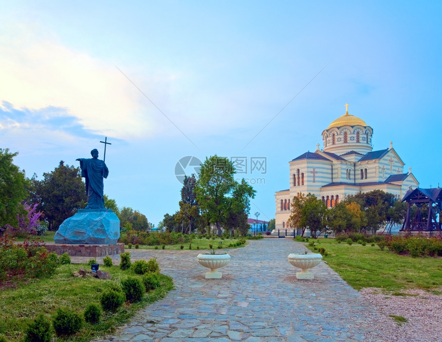 圣弗拉基米尔教堂克森索斯古老城镇塞瓦托波尔克里米亚乌兰里米亚图片
