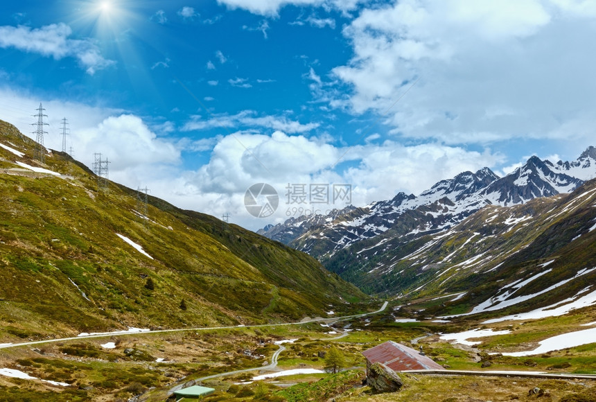 圣哥达多或特哈德过山夏季风景瑞士图片