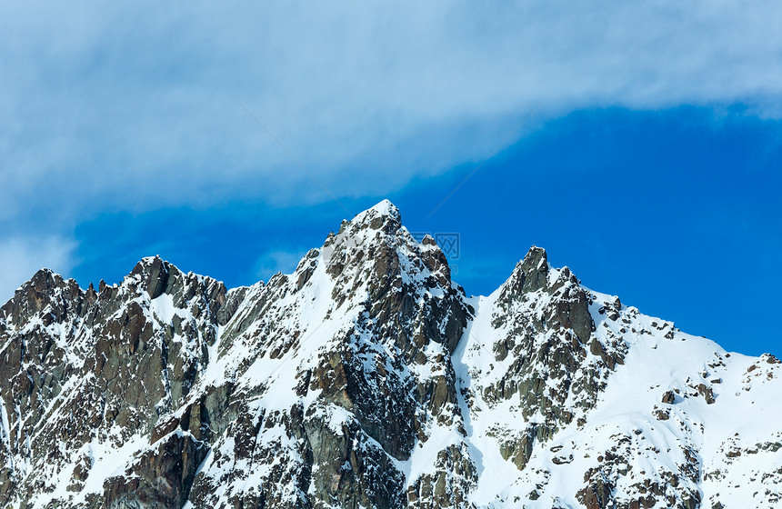 冬季岩石山顶奥地利蒂罗尔锡夫雷塔阿卑斯山图片